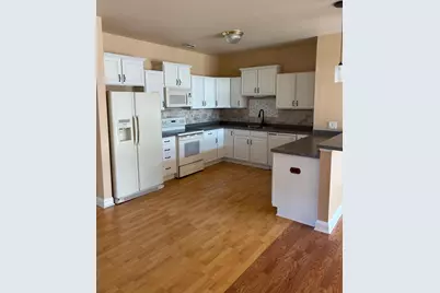 8648 S Roxbury Way, Oak Creek, WI 53154 - Photo 29