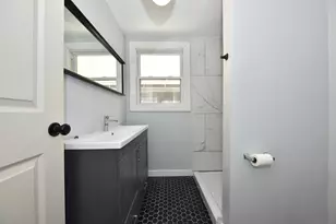 2129 N 47th St, Milwaukee, WI 53208 - Photo 21