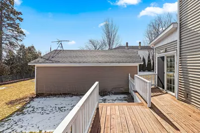 523 N 5th St, Manitowoc, WI 54220 - Photo 49