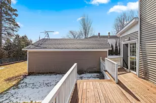 523 N 5th St, Manitowoc, WI 54220 - Photo 49