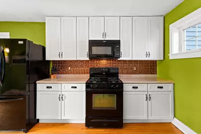 523 N 5th St, Manitowoc, WI 54220 - Photo 69