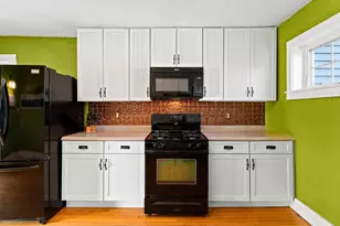 523 N 5th St, Manitowoc, WI 54220 - Photo 69