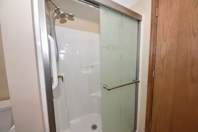 5458  Wild Cherry Cir, Greendale, WI 53129 - Photo 21