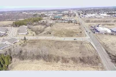 2704 S Main St, West Bend, WI 53095 - Photo 5