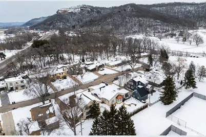 2532  Edgewood Pl, La Crosse, WI 54601 - Photo 39