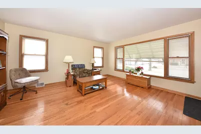 3520 N 77th St, Milwaukee, WI 53222 - Photo 3