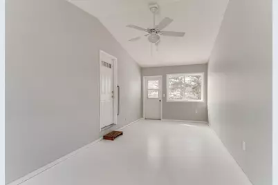 1329  Johnson St, Onalaska, WI 54650 - Photo 23