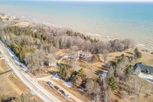 5001 S 10th St, Manitowoc, WI 54220 - Photo 3