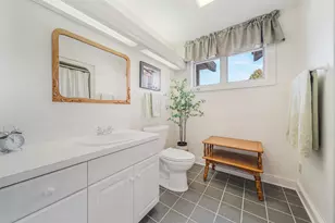 5001 S 10th St, Manitowoc, WI 54220 - Photo 33