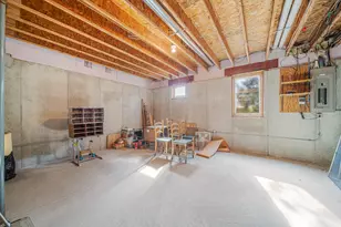 5001 S 10th St, Manitowoc, WI 54220 - Photo 37