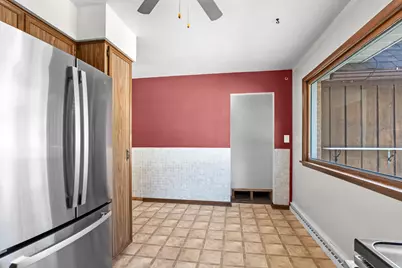 2014  Markham St, Manitowoc, WI 54220 - Photo 5