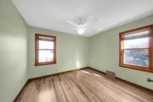 1502 E Tripoli Ave, Milwaukee, WI 53207 - Photo 17