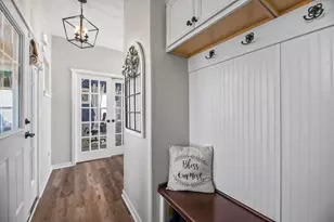 1425 Isabel Ln, Burlington, WI 53105 - Photo 7