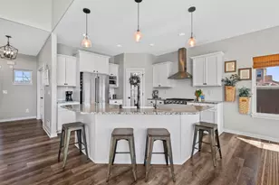 1425 Isabel Ln, Burlington, WI 53105 - Photo 13