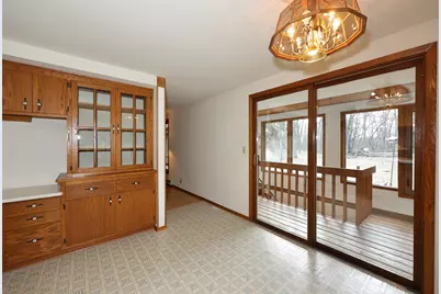 305 E Forest Hill Ave, Oak Creek, WI 53154 - Photo 13