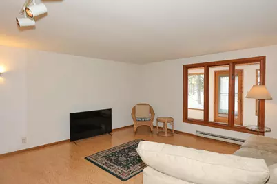 305 E Forest Hill Ave, Oak Creek, WI 53154 - Photo 5