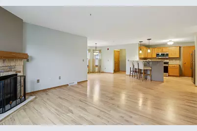 7011 W Rawson Ave, Franklin, WI 53132 - Photo 7