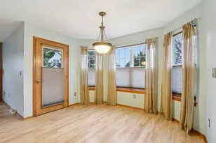 7011 W Rawson Ave, Franklin, WI 53132 - Photo 9