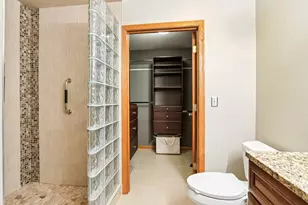 7011 W Rawson Ave, Franklin, WI 53132 - Photo 19