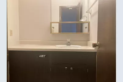 6167 W Cold Spring Rd, Greenfield, WI 53220 - Photo 11