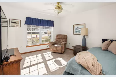 N96W14204  Knollcrest Ct, Germantown, WI 53022 - Photo 19