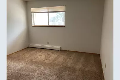 3809 S 35th St, Greenfield, WI 53221 - Photo 5