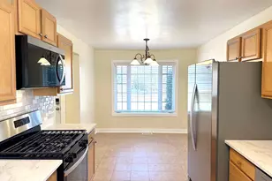 460 Fox Ln, Walworth, WI 53184 - Photo 13