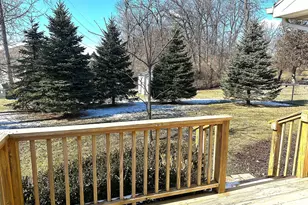 460 Fox Ln, Walworth, WI 53184 - Photo 3