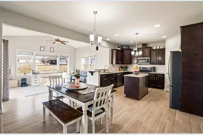 12940  79th Pl, Bristol, WI 53104 - Photo 11