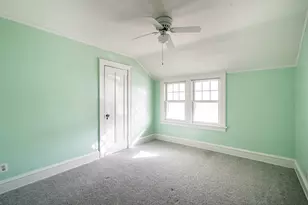 1753 Underwood Ave, Wauwatosa, WI 53213 - Photo 25