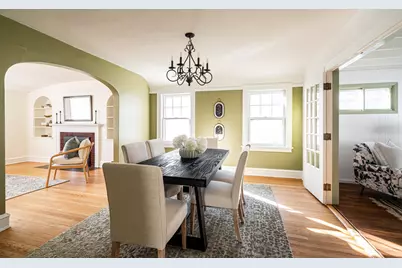 1753  Underwood Ave, Wauwatosa, WI 53213 - Photo 9