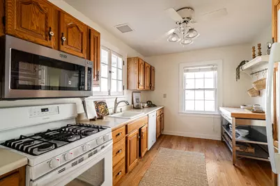 1753  Underwood Ave, Wauwatosa, WI 53213 - Photo 13