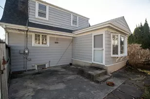 1753 Underwood Ave, Wauwatosa, WI 53213 - Photo 37