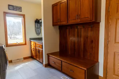 S62W28195  Ridge Valley Rd, Genesee, WI 53189 - Photo 5