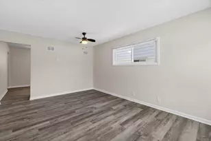 4655 N 20th St, Milwaukee, WI 53209 - Photo 9