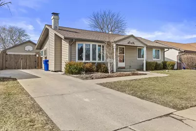 8204  15th Ave, Kenosha, WI 53143 - Photo 25