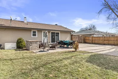 8204  15th Ave, Kenosha, WI 53143 - Photo 21