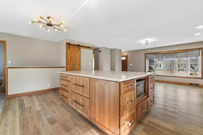 8204  15th Ave, Kenosha, WI 53143 - Photo 9