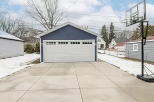 1219 S 90th St, West Allis, WI 53214 - Photo 3