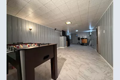 313 W Van Norman Ave, Milwaukee, WI 53207 - Photo 9