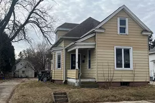 1423 Mehrtens Ave, Sheboygan, WI 53081 - Photo 1