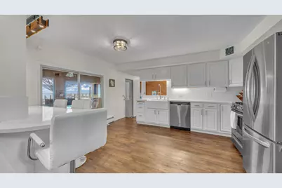 N7258  Winnebago Dr, Fond du Lac, WI 54935 - Photo 9