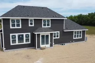 617 Talbots Woods Dr, Dousman, WI 53118 - Photo 3