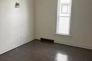 417 N 5th St, Manitowoc, WI 54220 - Photo 7