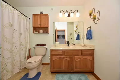 530 N Silverbrook Dr #D307, West Bend, WI 53090 - Photo 19