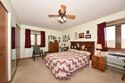 530 N Silverbrook Dr #D307, West Bend, WI 53090 - Photo 17