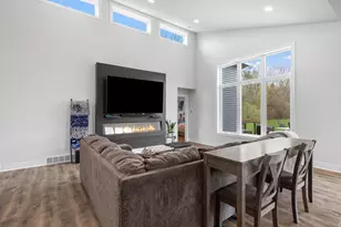 3318 Limerick Ln, Sheboygan, WI 53083 - Photo 11