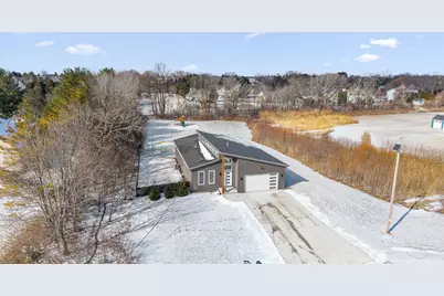 3318  Limerick Ln, Sheboygan, WI 53083 - Photo 43