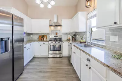 1300  Edgewood Ave, South Milwaukee, WI 53172 - Photo 11