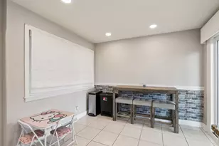 9035 W Morgan Ave, Milwaukee, WI 53228 - Photo 15